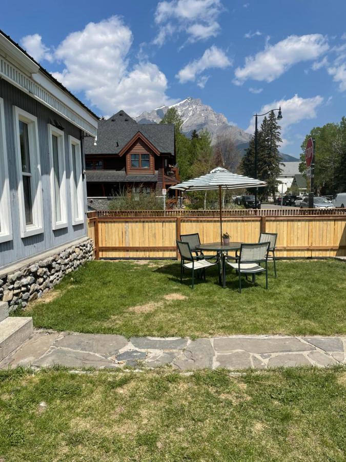 Three Peaks Banff Villa Eksteriør billede